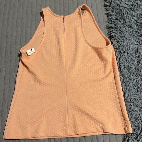 chelsea 28 | textured keyhole back tank top - Picture 3 of 3